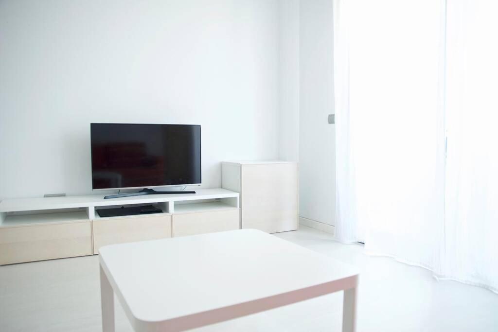 Apartamento Diseno A Cien Metros Del Mar. Torredembarra Esterno foto